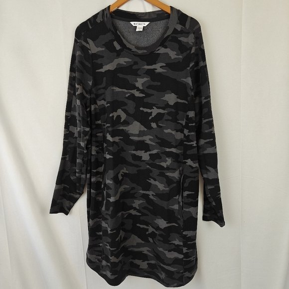 Athleta Plus Size Casual Balance Camo Lux Black Mini Dress 1X - Picture 10 of 13